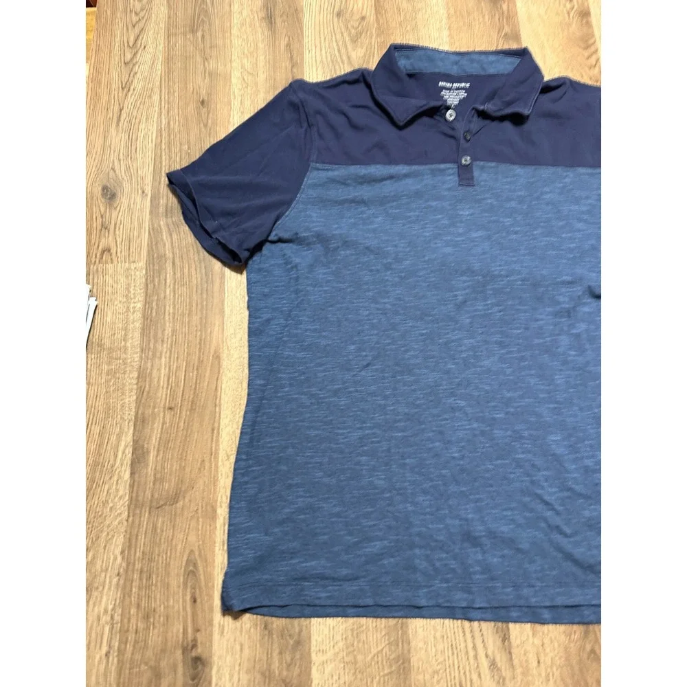 Banana Republic Shirt Men's Size Large Short Sleeve Shirt 3/4 Button Blue